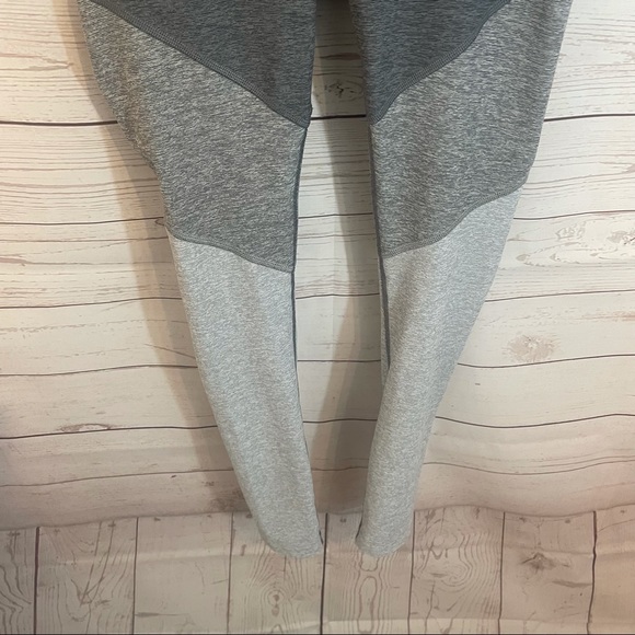 Outdoor Voices Tri Color Springs Leggings gray - Picture 5 of 6